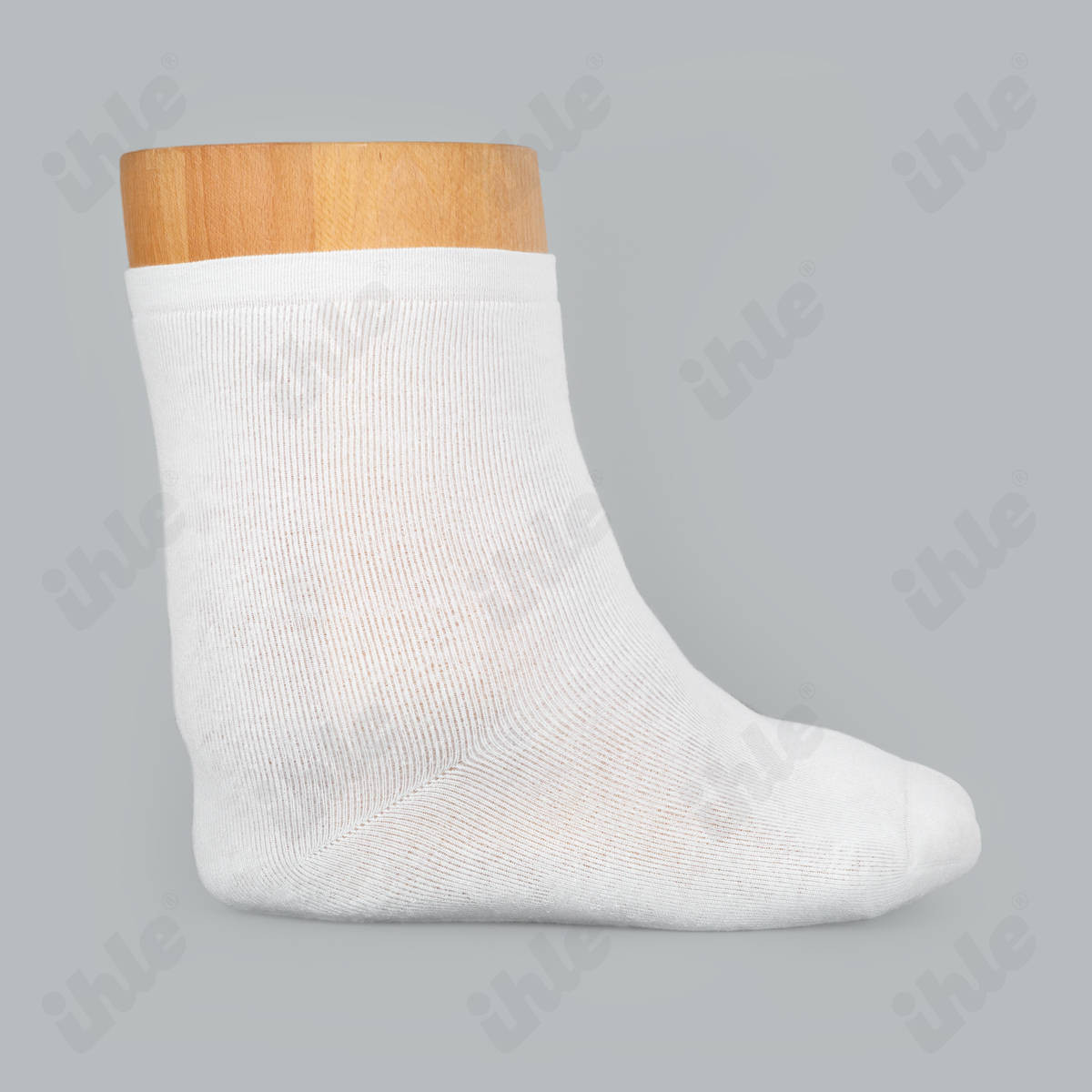 Diabetikersocke extra weit, Microplüsch
ohne Gummi, gekettelt, bis 60 cm Umfang
Größe: 35-38
Farbe: weiß
(PAAR)