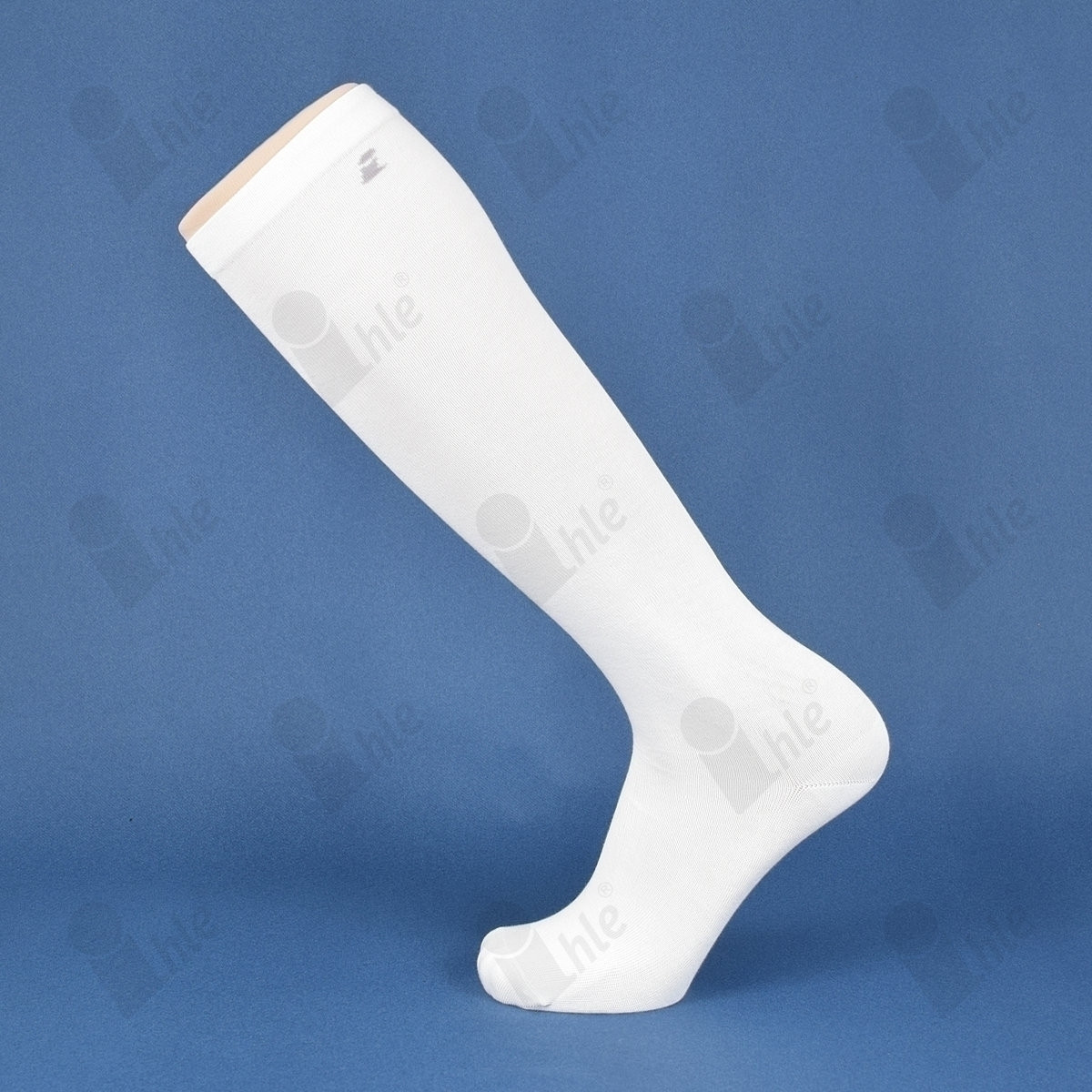 Diabetiker Kniestrumpf klassisch
Umhängerand, ohne Gummi, gekettelt
Größe: 43-46
Farbe: weiß
(PAAR)