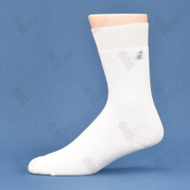 Socke voll plüsch
leichter Ripprand, gekettelt
Größe: 39-42
Farbe: weiß
(PAAR)